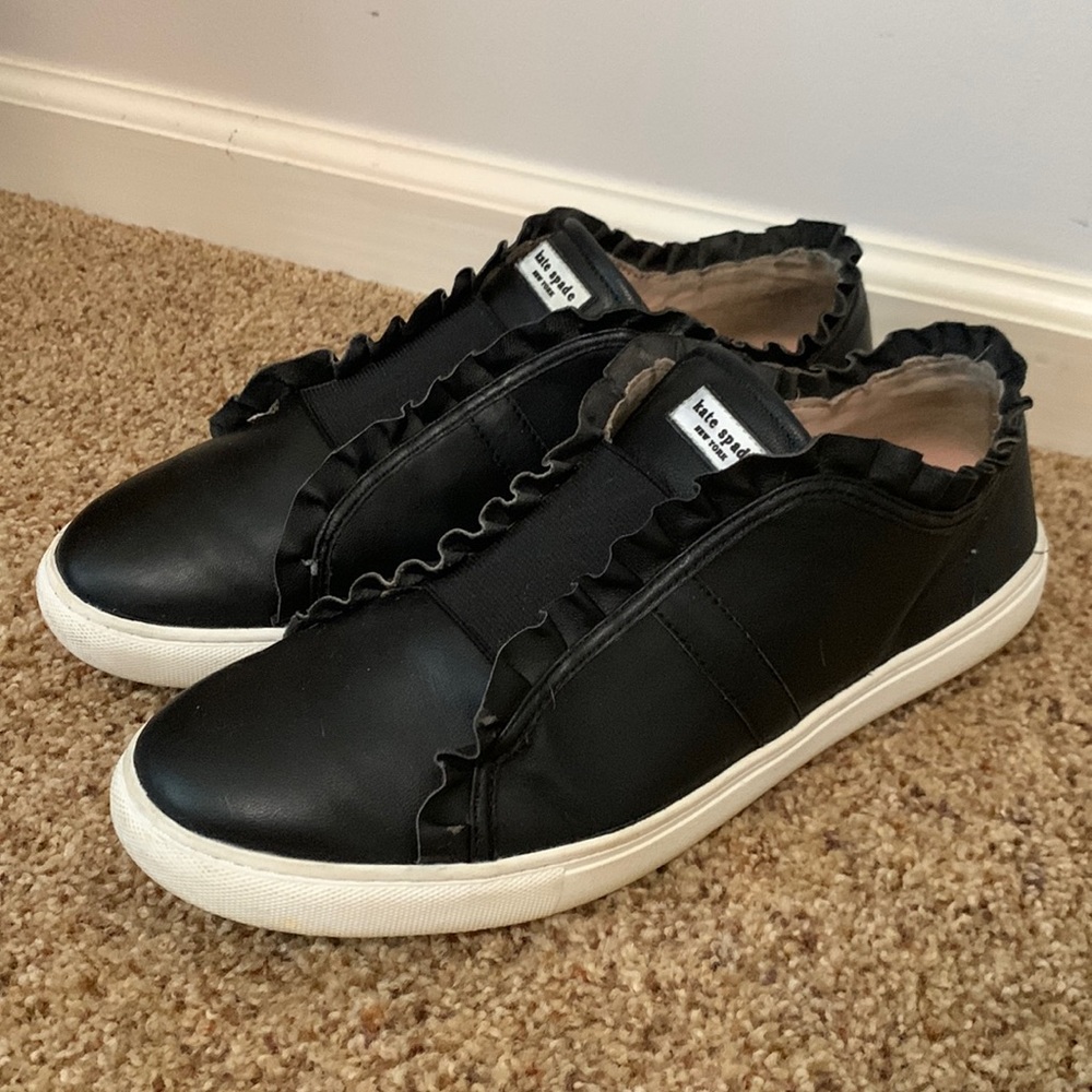 KATE SPADE Lance Black Leather Ruffle Slip On fashion Sneakers Size 11M